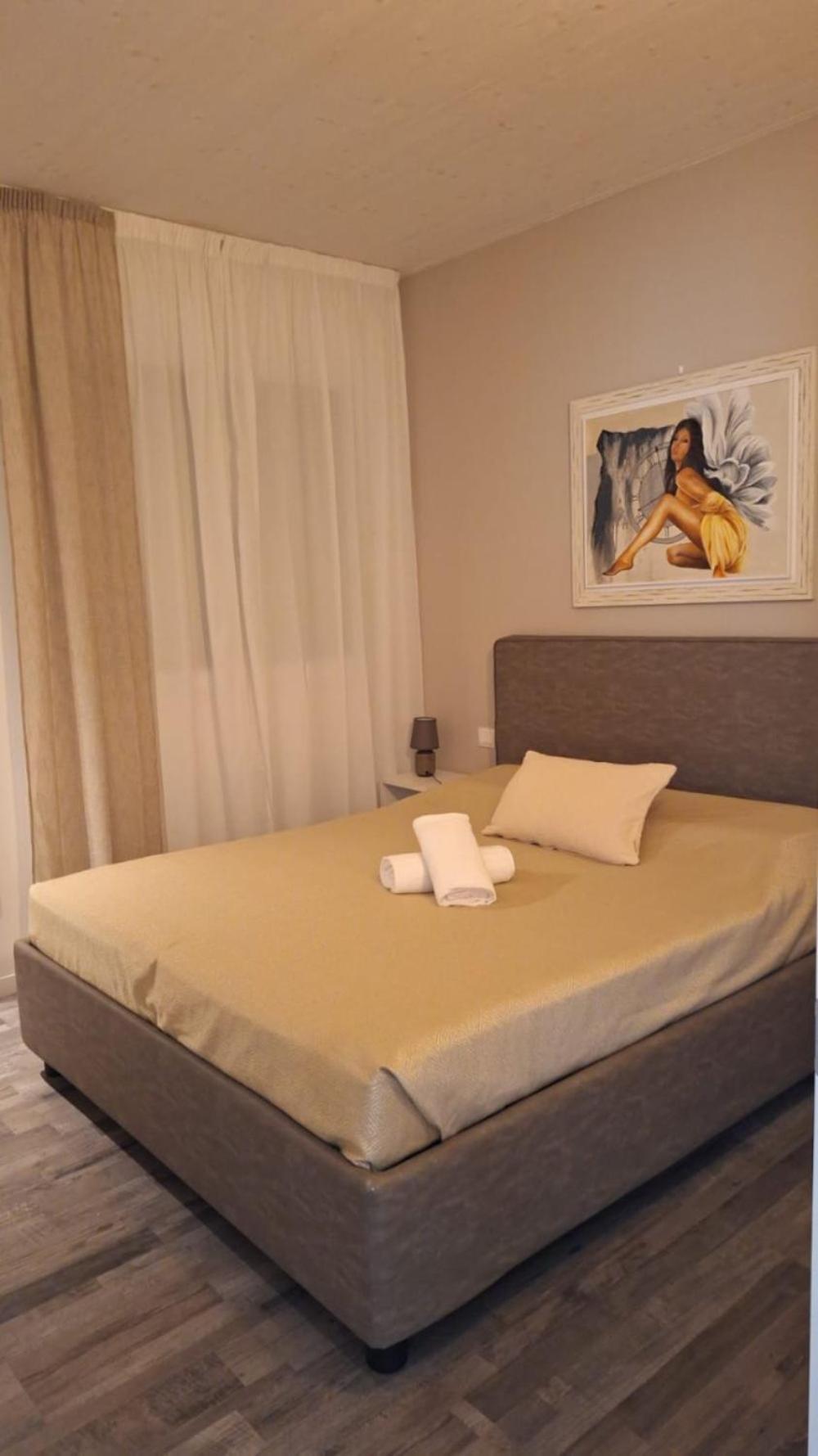Guest house Home Suites Home 2*