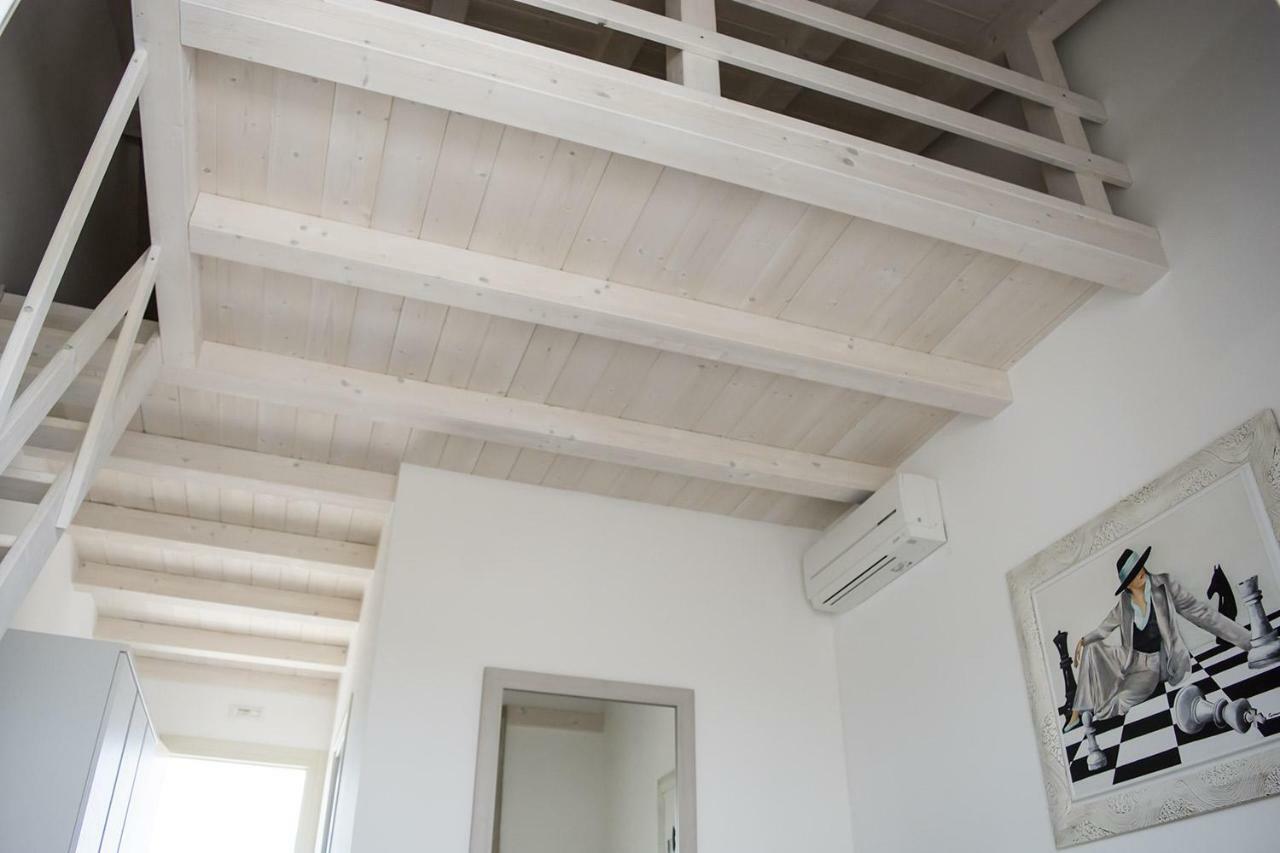 Home Suites Home Guest house 2*