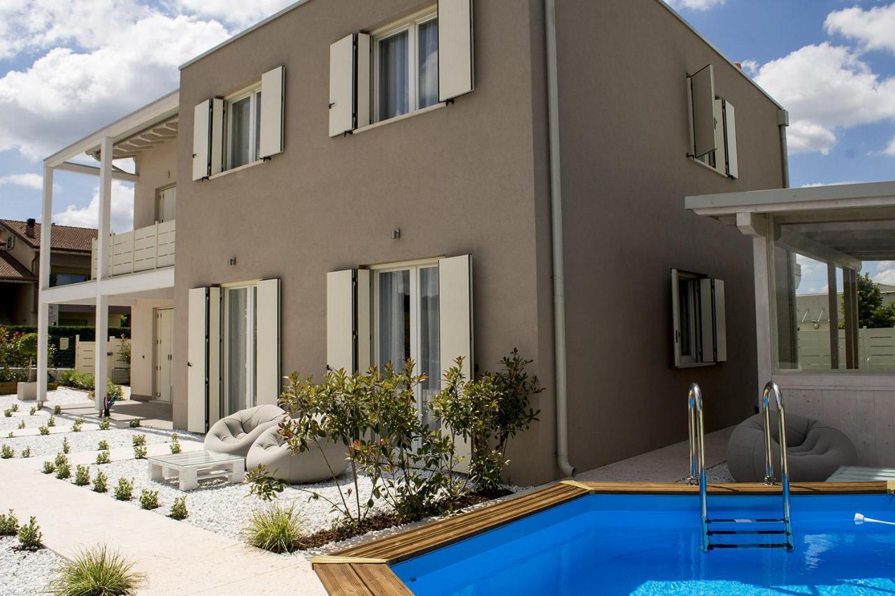 Pensión Home Suites Home